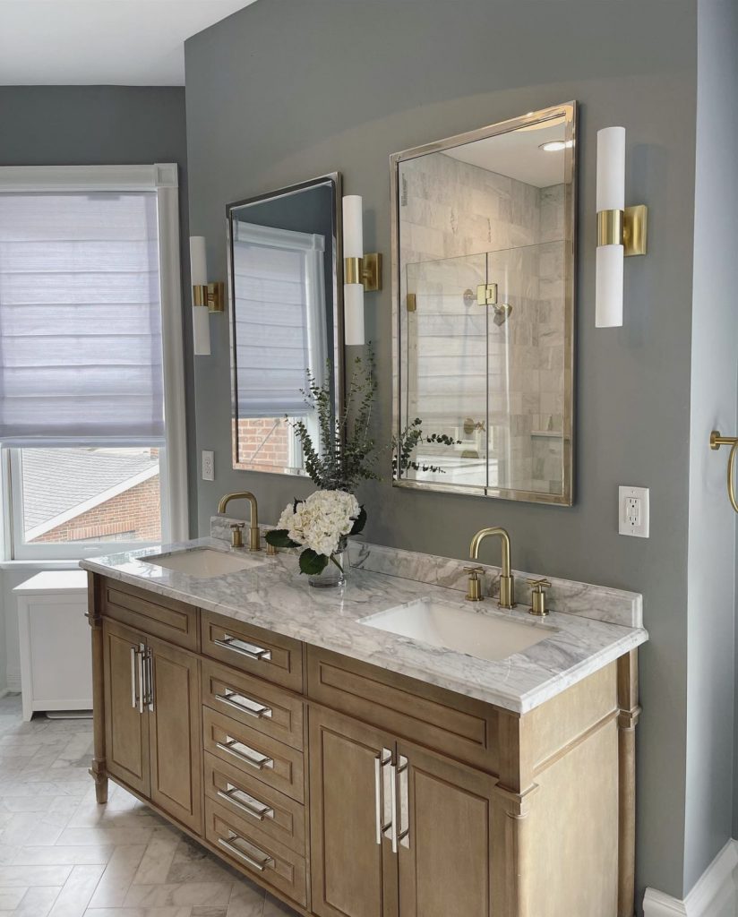 Gold KOHLER faucets and fixtures from Crescent Supply